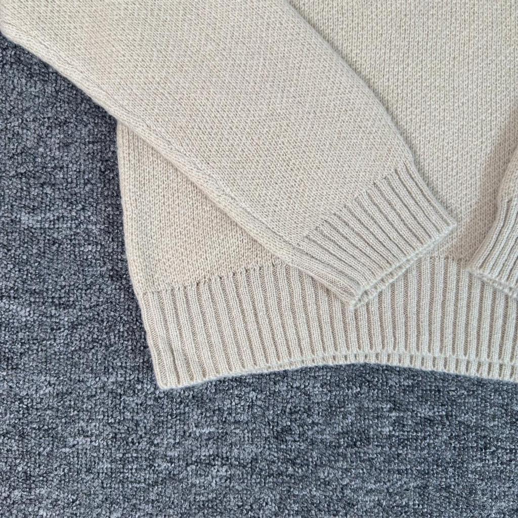 Pulover Tricotat Corteiz Alcatraz Unisex Bej cu Guler de Blană