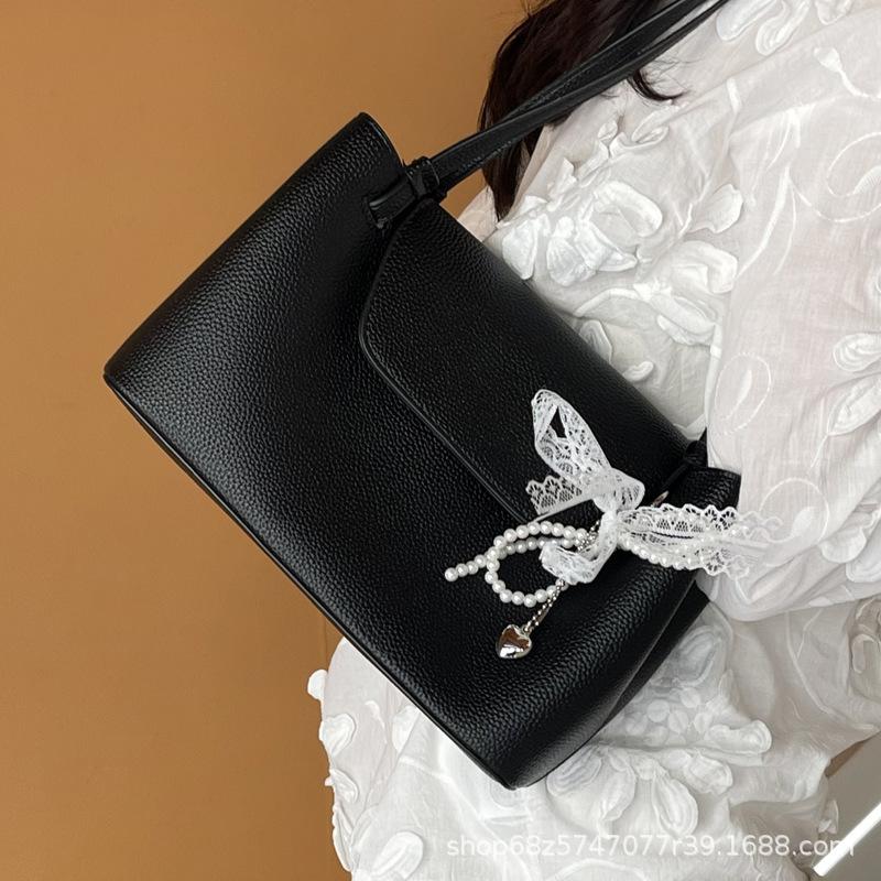 Underarm Large-capacity Mother and Child Bag Women's 2025 New Korean Version Fashion Versatile Shoulder Bag High-end Temperament Commuter Bag