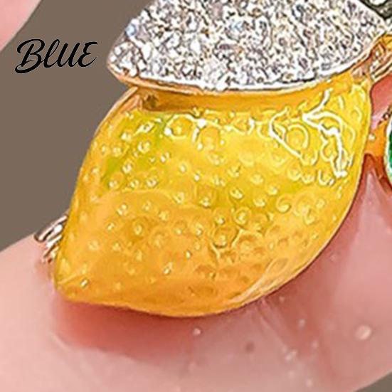 Alloy Fruit Pin Women Brooch Sparkling Rhinestones Small Lemon Shape