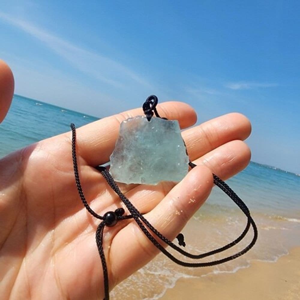 Natural Aquamarine Blue Stone Pendant Necklace