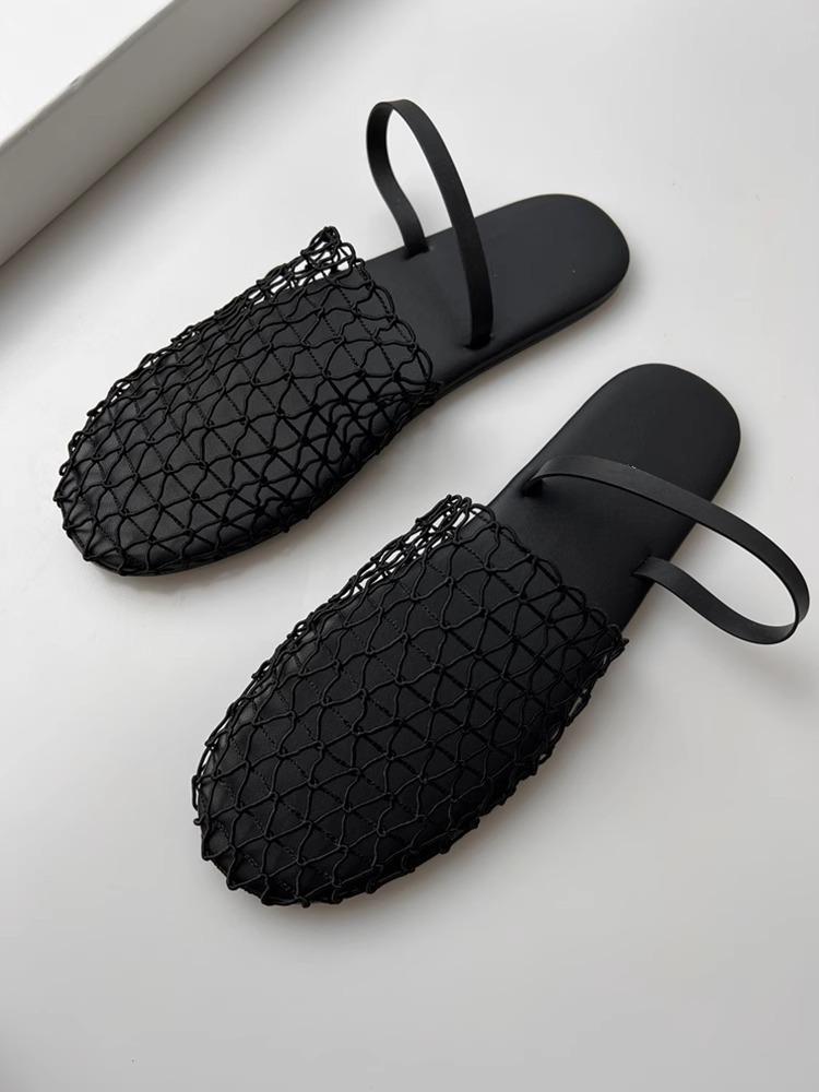 French Retro Mesh Woven Hollow Flat-bottomed Bag Head Slippers Summer 2025 New Round Head Outer Sandals Women