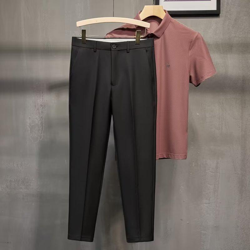 

Чоловічі вузькі штани з дев ятьма точками застібки - корейський модний тренд на літо 28