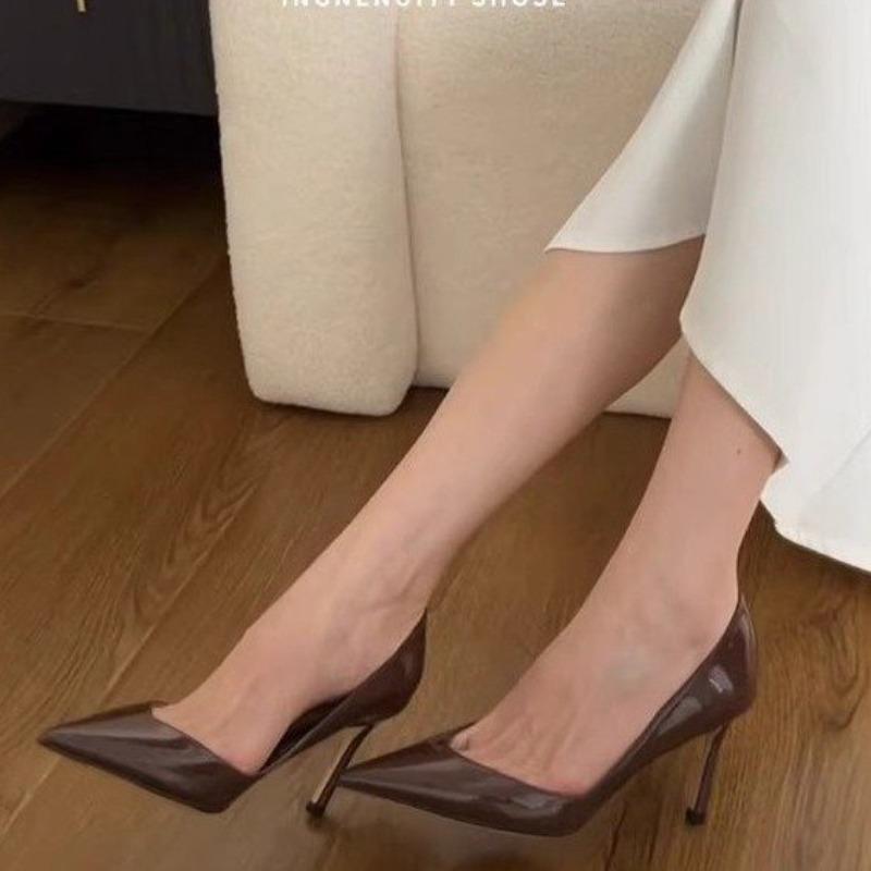 

Весенние и летние женские туфли на высоком каблуке, новые лакированные кожаные модные туфли с острым носком, тонкие туфли на высоком каблуке, сексуальные и универсальные женские туфли на высоком каблуке 36 коричневый