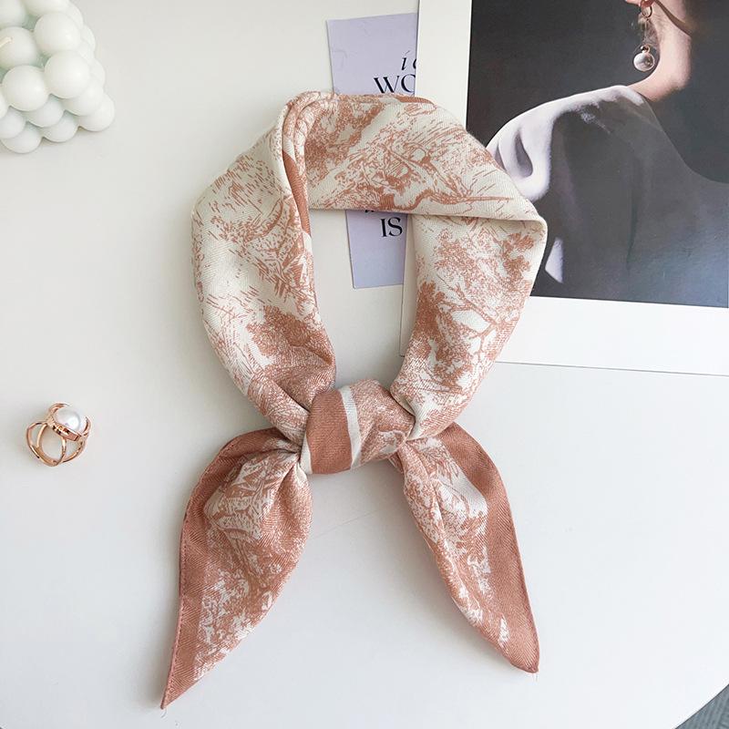 New Korean version of retro literary and artistic small square scarf silk scarf neck small scarf thin breathable skin-friendly scarf shawl