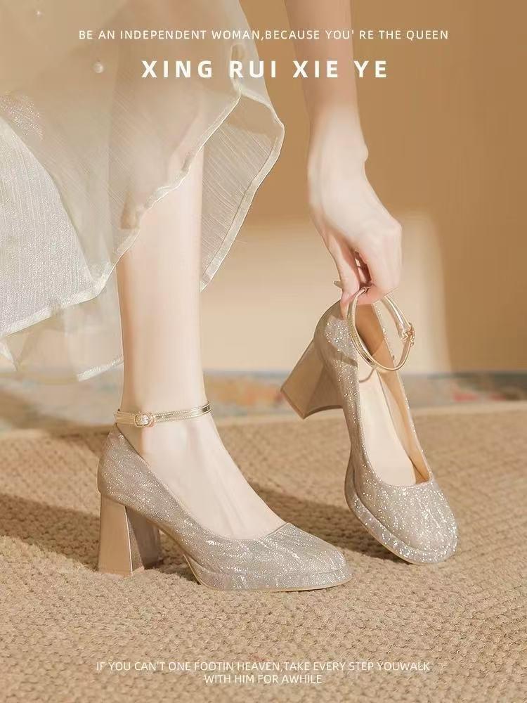A straight buckle platform fine flash spring new high heels Mary Jane premium sense square toe block heels women