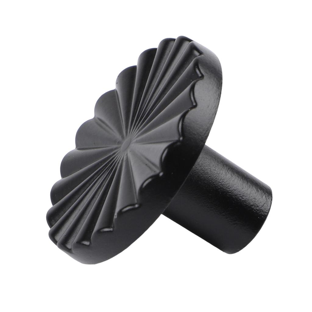 Furniture Makeover Antique Brass Cabinet Knobs Drawer Pulls Zinc Alloy Construction Rounded Grip Design For Kitchen Drawers