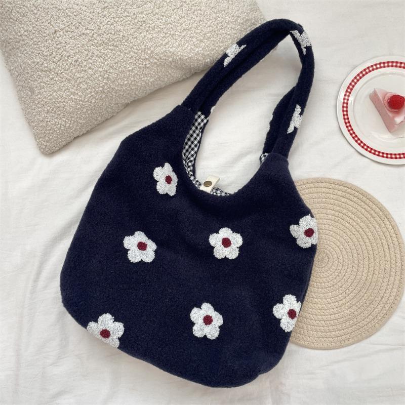 New Embroidered Flower Sweet Girly Underarm Bag Tote Bag Autumn and Winter Furry Shoulder Bag