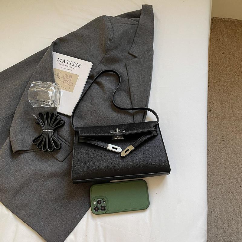 Ny mote minimalistisk lett luksus lås temperament skulder crossbody trendy dameveske