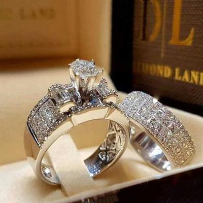 Fashionable Eight Claw Simulated Brick and Stone Ring, Two Piece Set of Women's Wedding Handicrafts