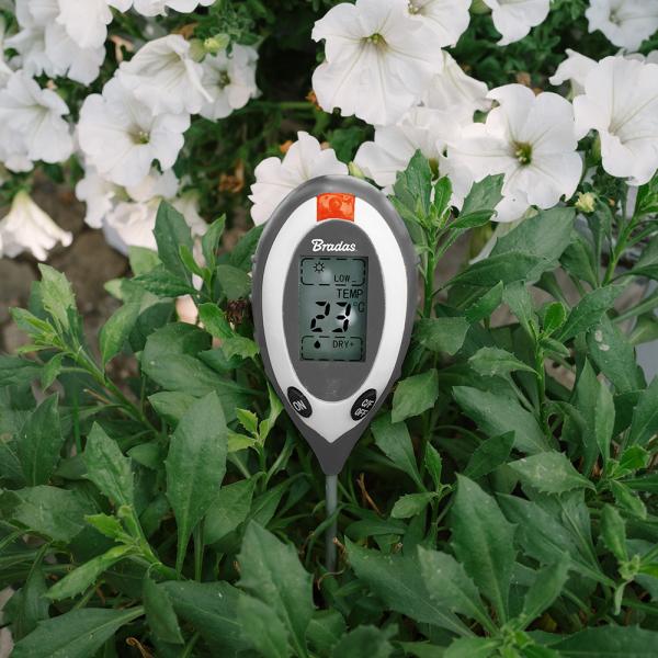 4-Function Soil Meter: Ph, Humidity, Sunlight, Temperature, Lcd Display