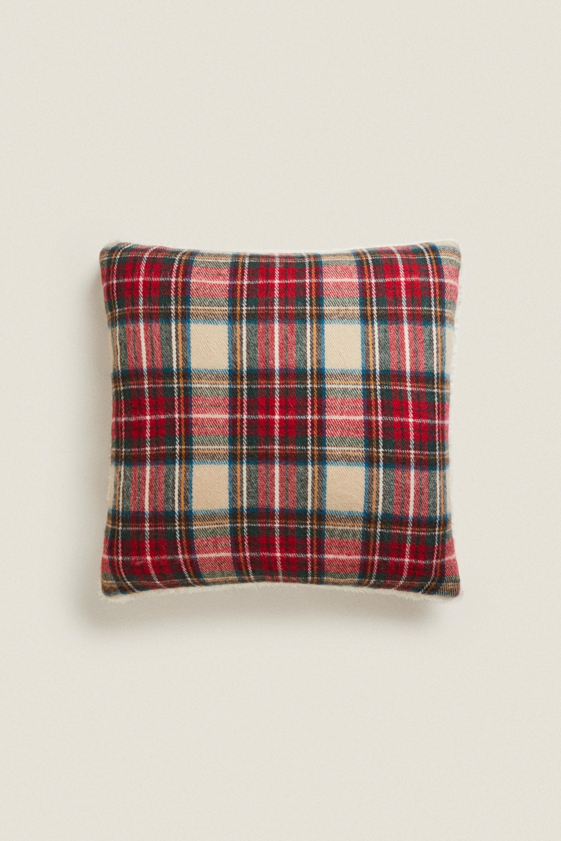 

PLAID CHRISTMAS THROW PILLOW COVER