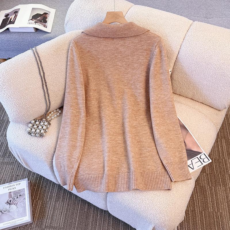 Plus-size Women's Winter New High-end Style Front V-neck Sequined Base Knitted Top