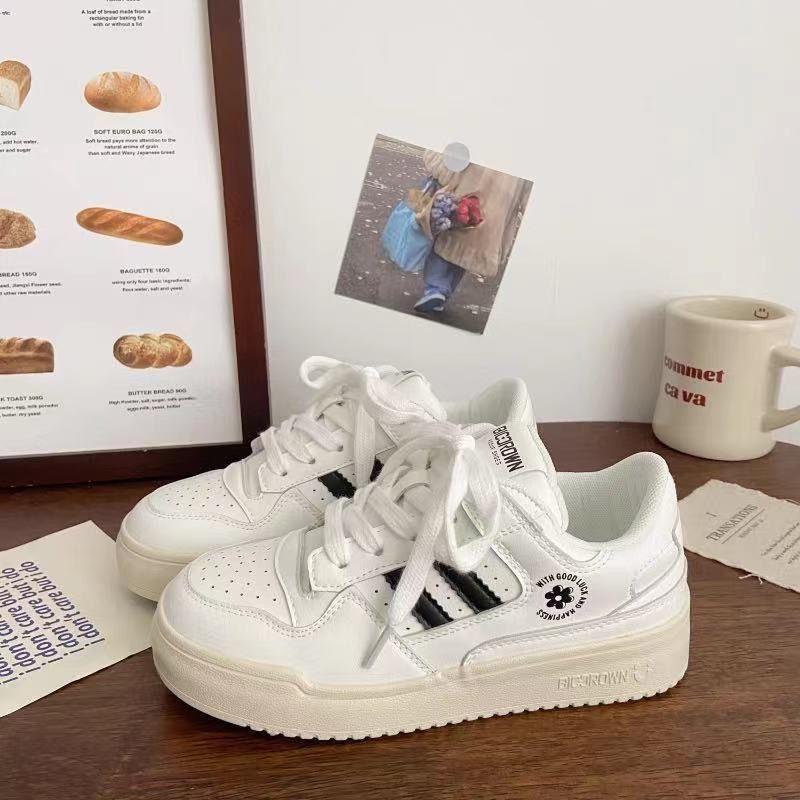 

Shoes new daily versatile thick baseplate shoes high school ins little white shoes height increase and show height women s shoes autumn 35 чёрный