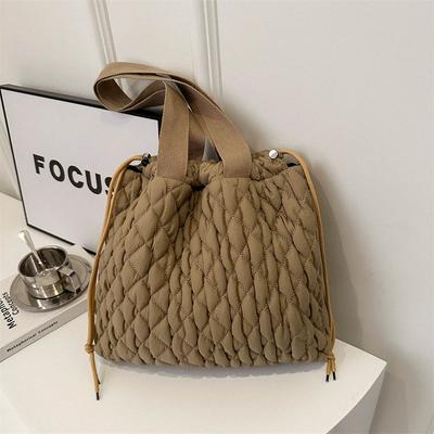 Bag Cloud Folded Bag Casual Personality Lightweight Large Capacity Tote Bag Rhombus Commuter Messenger Bag