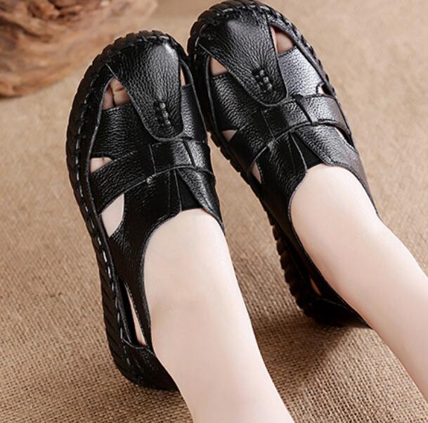 Летняя женская обувь из натуральной кожи Комфортная летняя нескользящая подошва на мягкой подошве Сандалии среднего и старшего возраста для женщин и мам 43 чёрный 3200₽