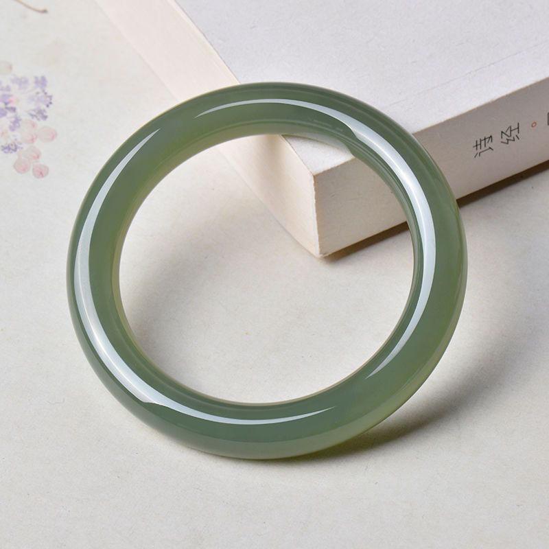 

Браслет из натурального нефрита. Модный и простой женский браслет из нефрита. 62-63mm