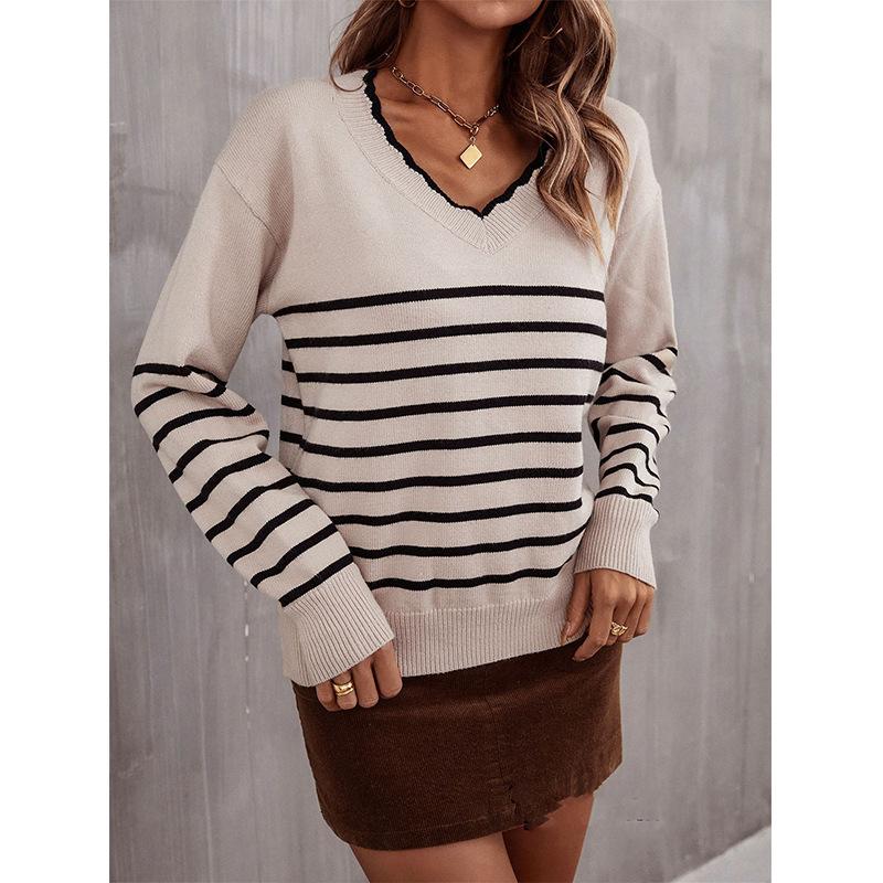 

Европа и Соединенные Штаты Осенью и зимой женский цветной полосатый свитер нижняя часть рубашки новый ленивый свободный свитер с V-образным вырезом трикотаж XL абрикосовый