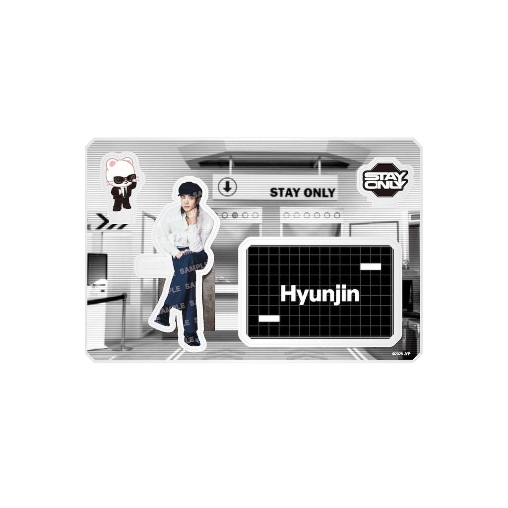 Stray Kids World Tour RUN IT JAPAN OFFICIAL GOODS MD PRE-ORDER
