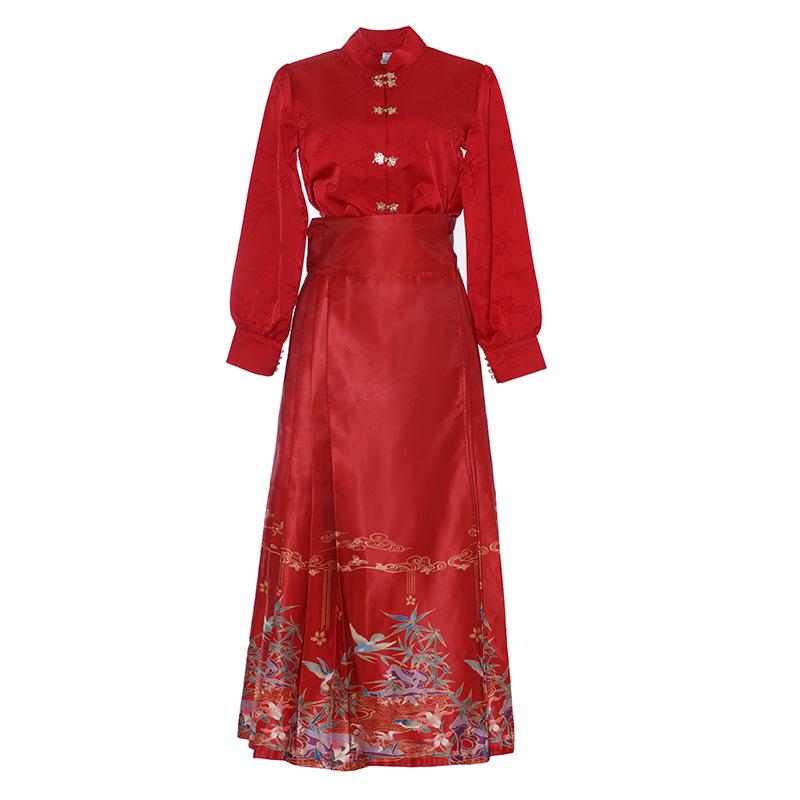 2024 Autumn/Winter Red Horseface Skirt Cheongsam Bridal Toasting Dress - Chinese Style Wedding & Engagement Outfit for Women