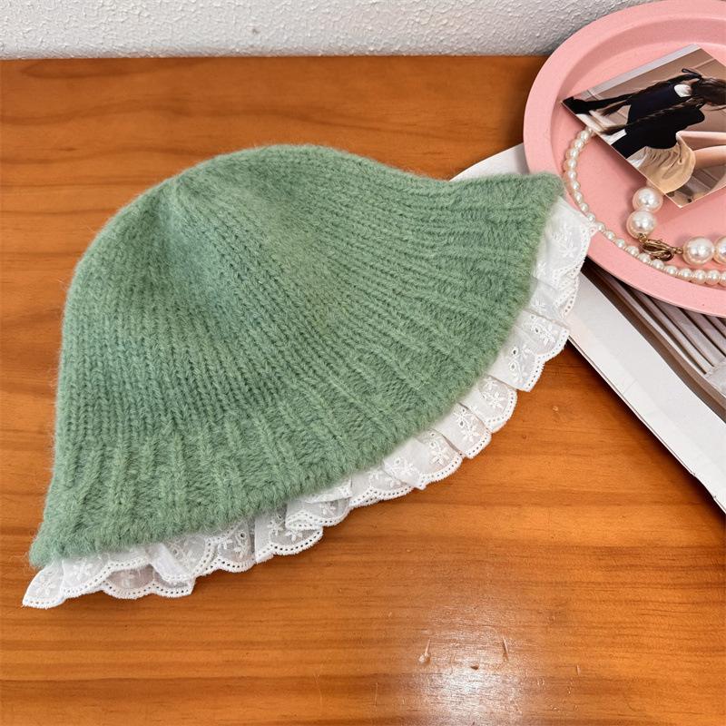 Early autumn lace knitted pot hat female winter face small cute big head circumference warm bucket hat wool hat