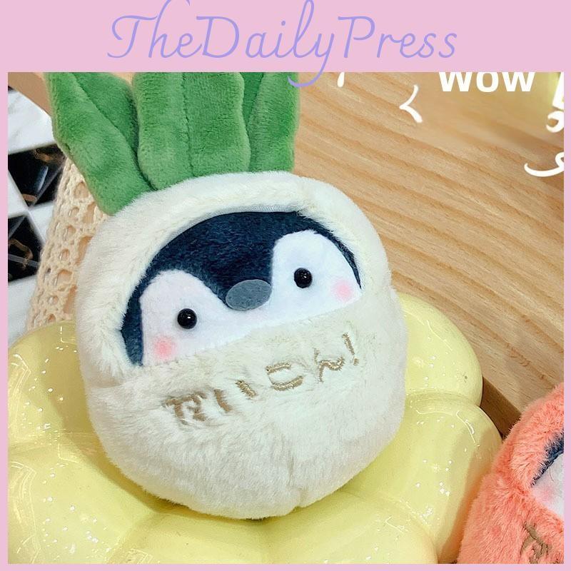 Penguin Cartoon Carrot Plush Keyring With Embroidered Detail For Kids Collectors