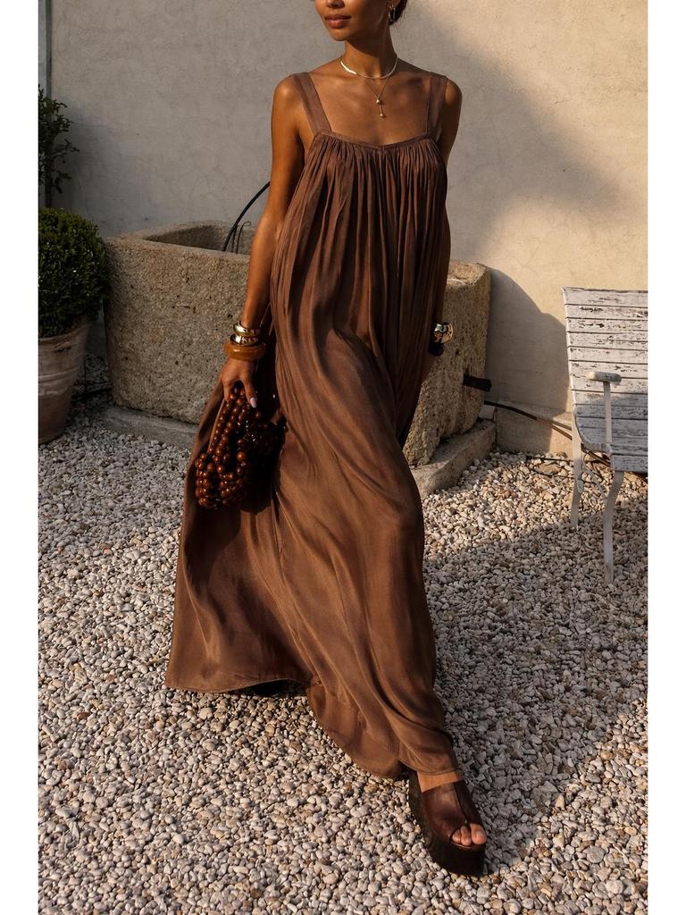 Elegant French Pleated Spaghetti Strap Summer Dress with Back Cutout