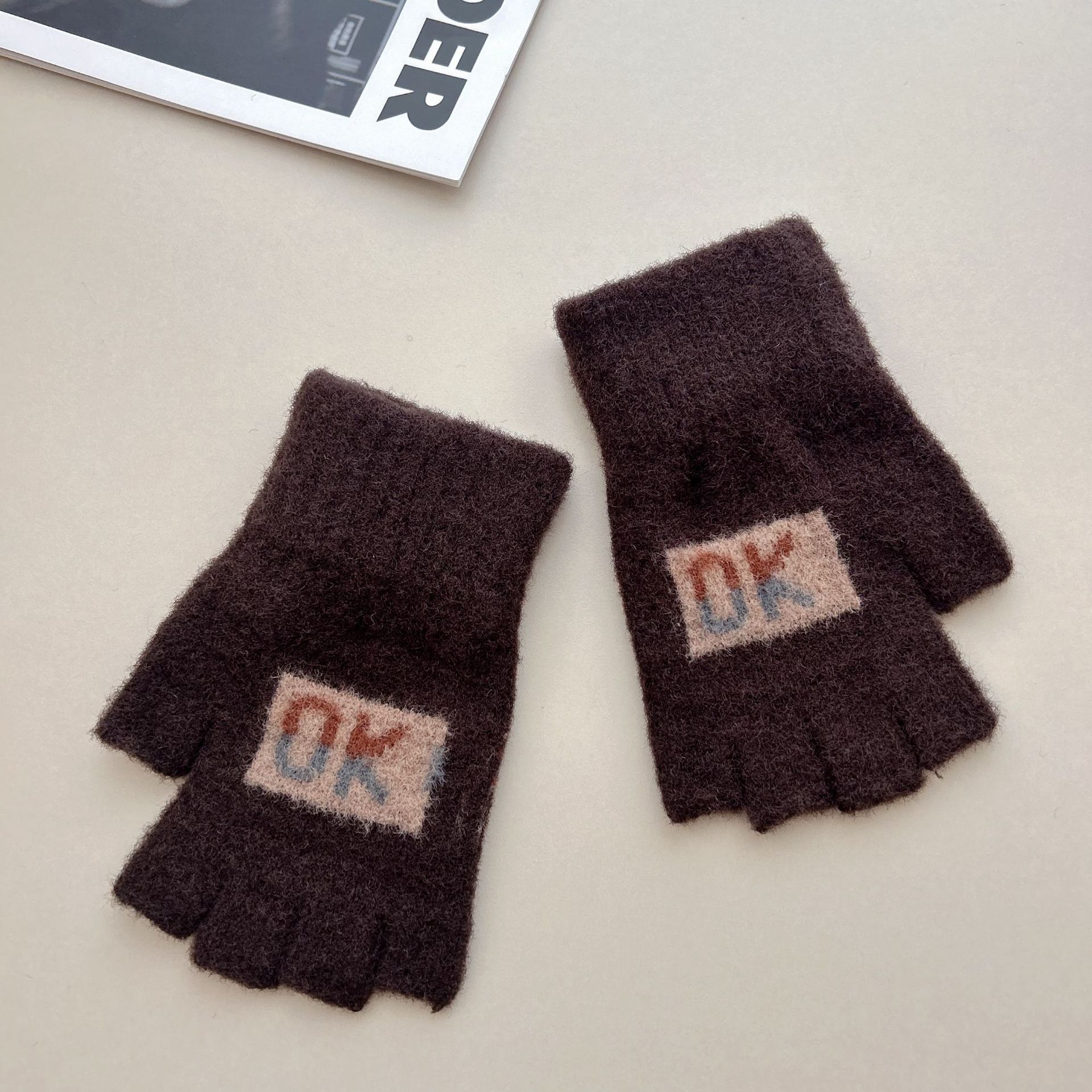 

Письмо Вязаные Перчатки без пальцев Корейский стиль Зимние Ветрозащитные Письмо ОК Модные Теплые и Универсальные Перчатки без пальцев one size