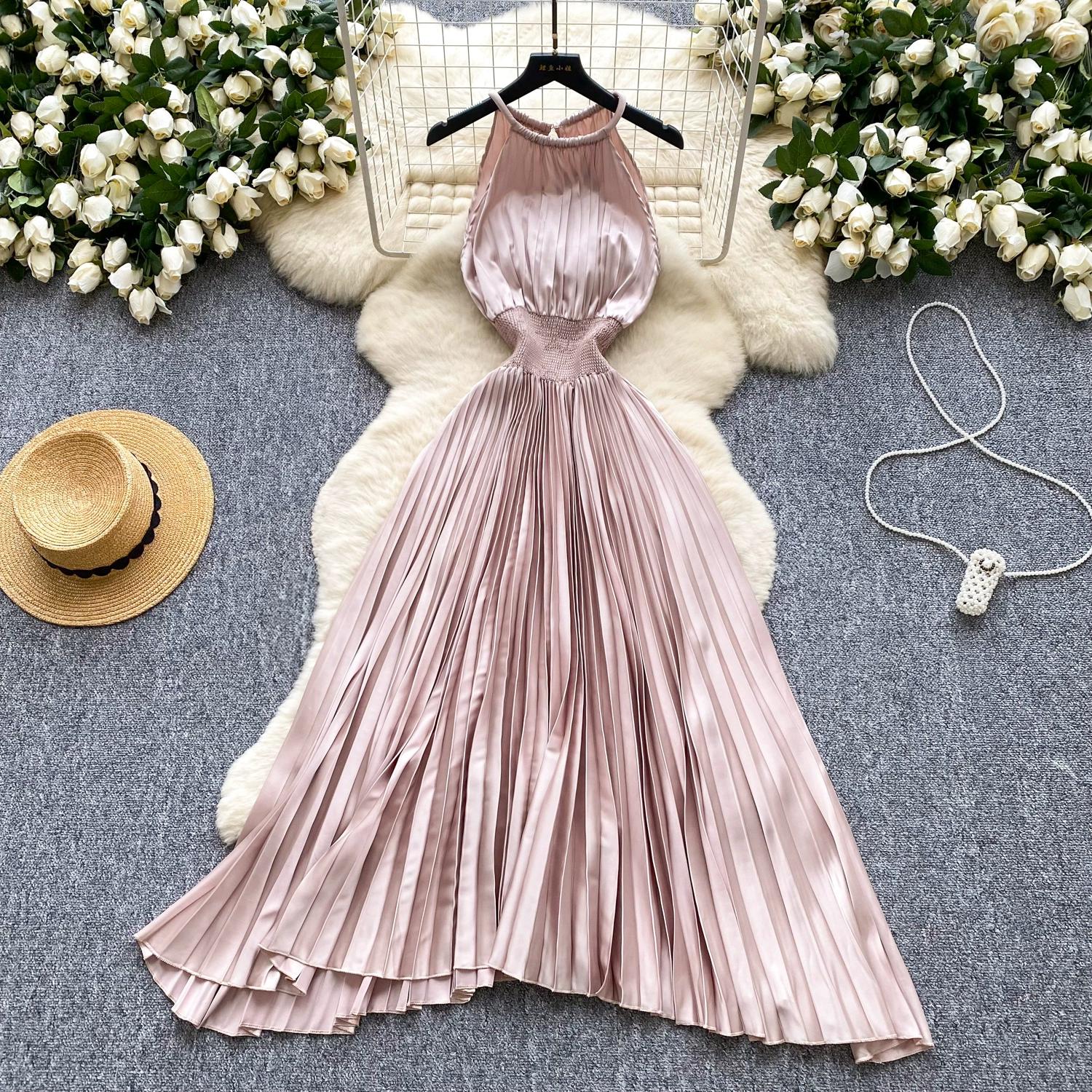 

Летние женские платья макси без рукавов с эластичной талией, для отдыха, пляжные, длинные, из сатина, плиссированные M розовый