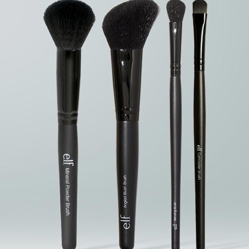 

e.l.f. Elf All-in-One Elf Black Brush Set single type