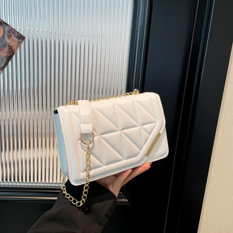 

Textured bag women s new trendy foreign style handbag fashion chain solid color shoulder messenger bag белый