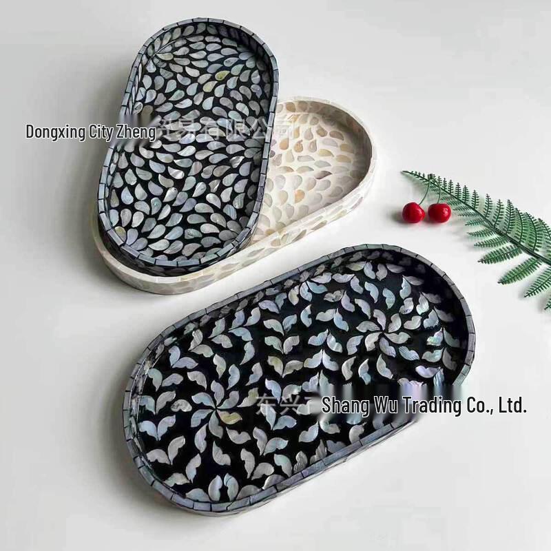 Shell-Inspired Oval Decorative Tray