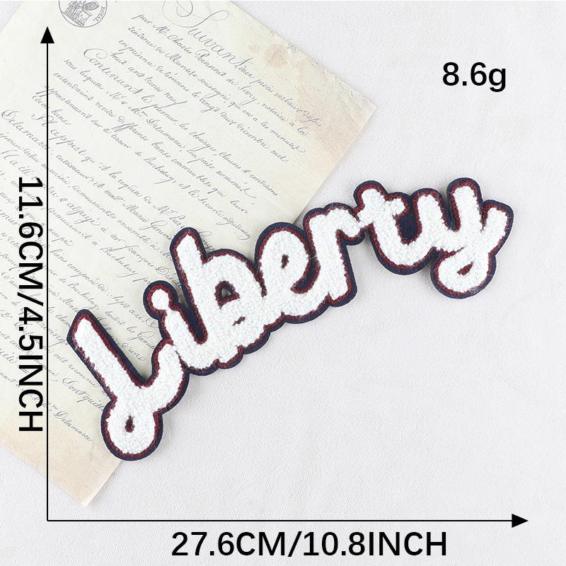 

Вышитая нашивка синелью: Аксессуары для одежды своими руками с английскими буквами