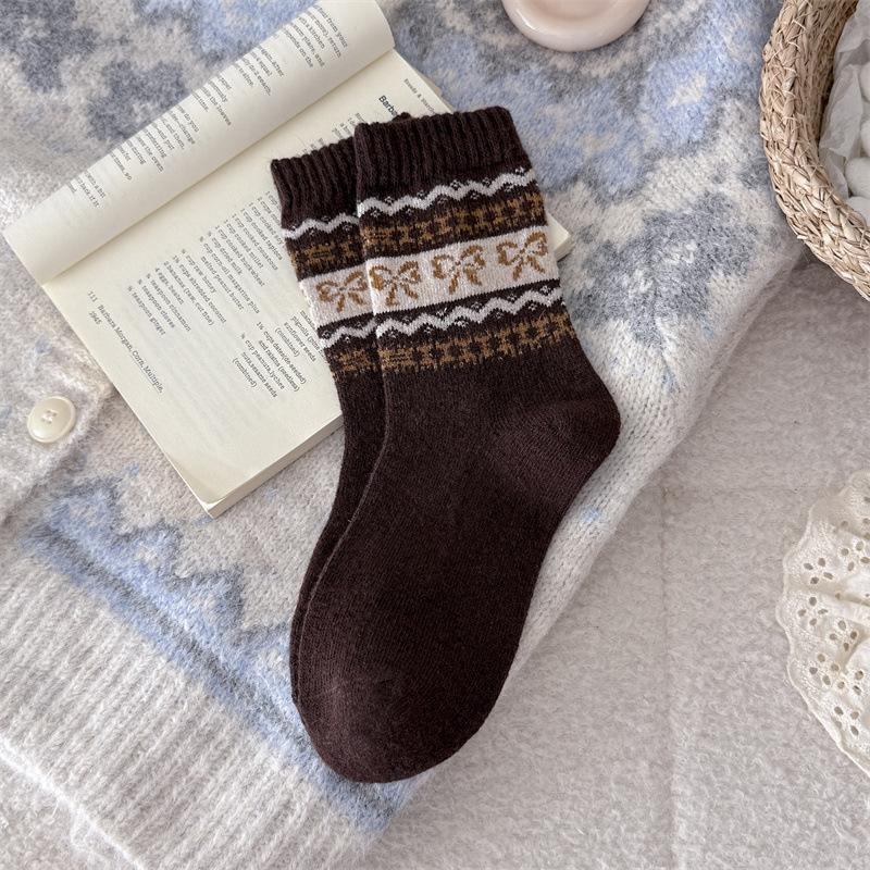 Autumn and Winter Women's Vintage Thickened Warm Wool Mid-calf Socks, Bow Pile Socks
