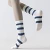 Chaussettes de Yoga à Cinq Orteils Décontractées Rayées d'Intérieur Entraînement Pilates Chaussettes Antidérapantes en Silicone Femmes Professionnel Fitness Danse Chaussettes de Sport
