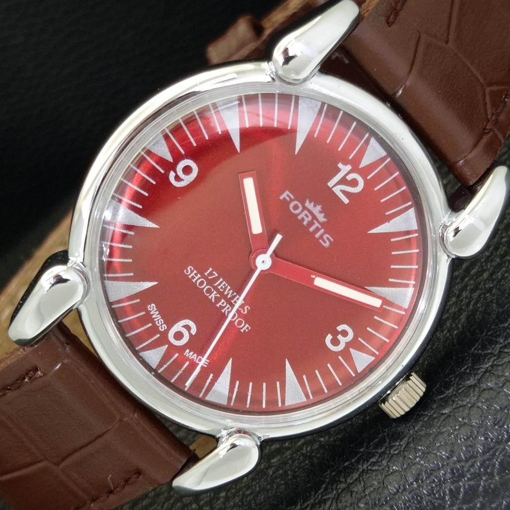 VINTAGE HAND-WINDING REFURBISHED SWISS MENS RED COLOR DIAL WATCH A700854-5 R205a-a700854