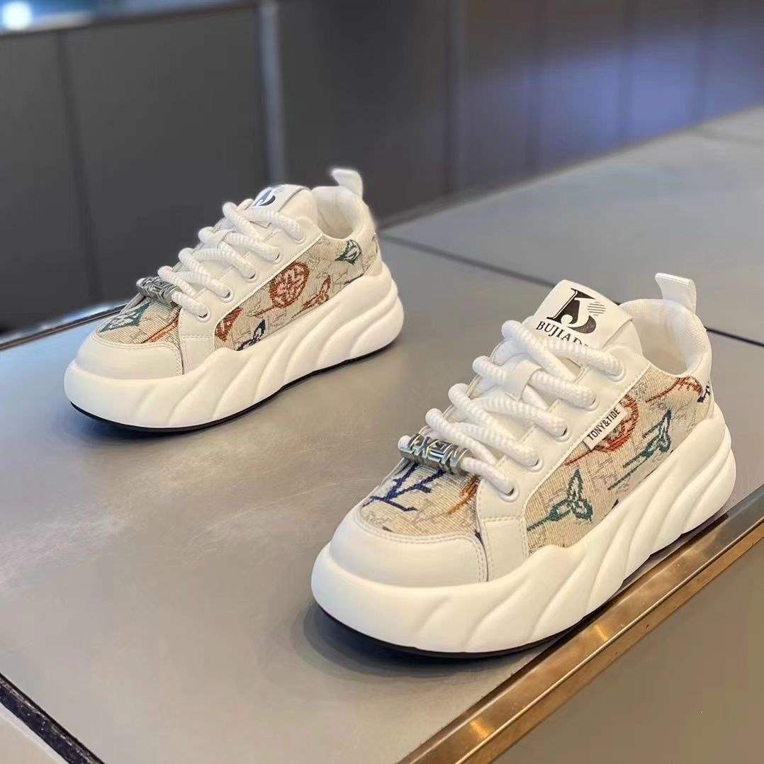 

Мужская обувь новая обувь на платформе с мыском-ракушкой дышащая повседневная обувь мужские кроссовки модная спортивная обувь 44