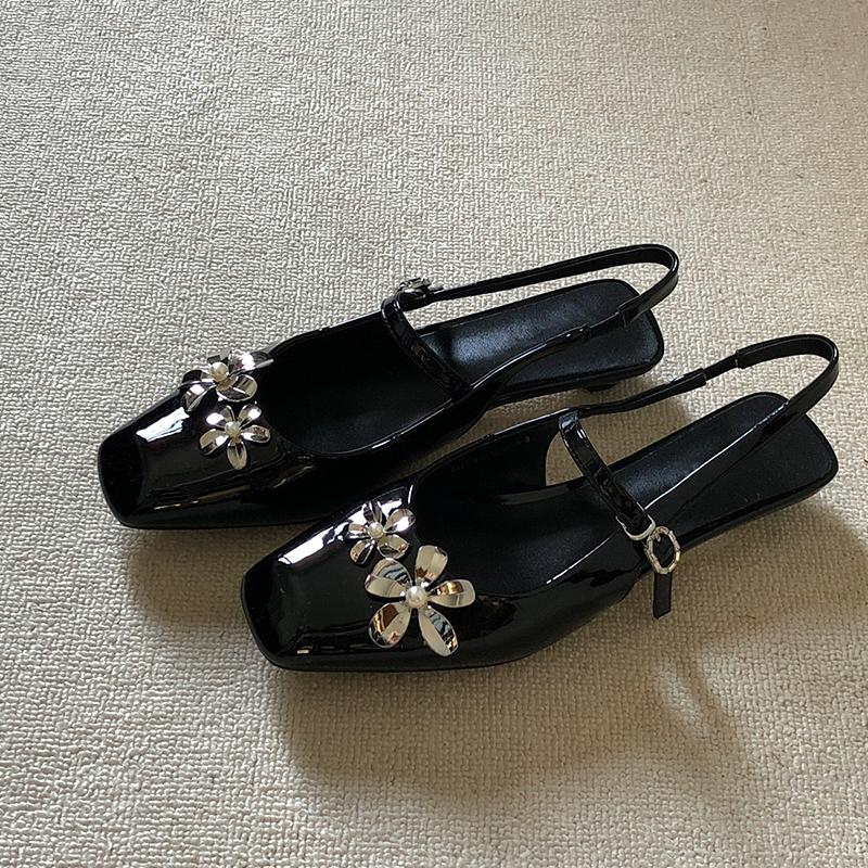 

Lan Cabinet Home~ Высококачественные сандалии с квадратным носком, металлическим цветком и ремешком-пряжкой для женщин, для работы с юбкой 40