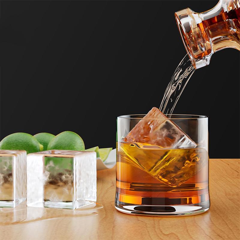 1Pcs Ice Cube Trays Large Size Flexible 6 Cavity Ice Cube Square Molds with Lid for Whiskey and Cocktails Keep Drinks Chilled