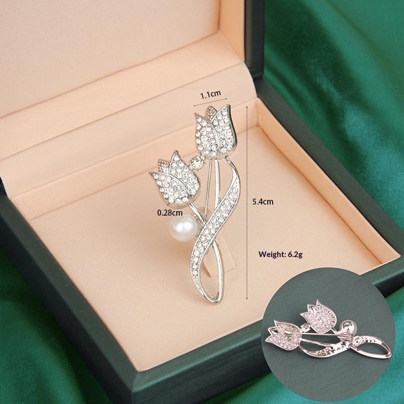 Classic Tulip Brooch Rhinestone Pearl Adorned Timeless Jewelry for Wedding Party Coat Scarf Anniversary Gift B