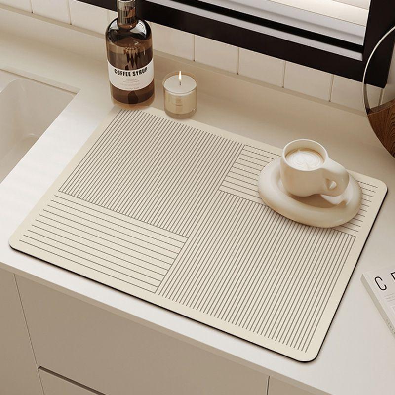 Diatomaceous Earth Absorbent & Heat-Resistant Countertop Drying Mat