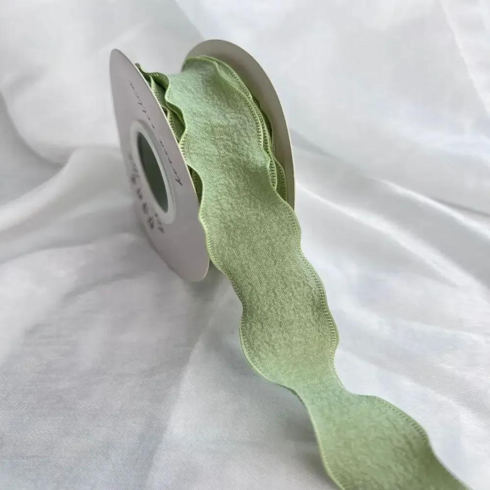 1PC 10 Yards Fishtail Yarn Ribbons 2.5cm Wave Edge Pleated Gifts Packaging Material Gift Wrapping Bouquets Chiffon Ribbon