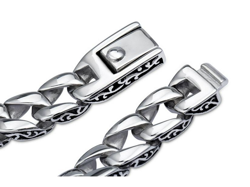 Retro Men's Stainless Steel Titanium Bracelet - European and American Fashion
