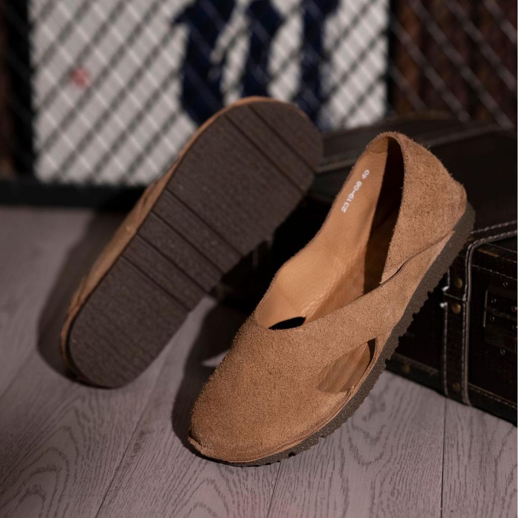 Leather Sandals Men's Soft Leather Soft Sole One Pedal First Layer Cowhide Men's Shoes New Flat Casual Shoes Men's
