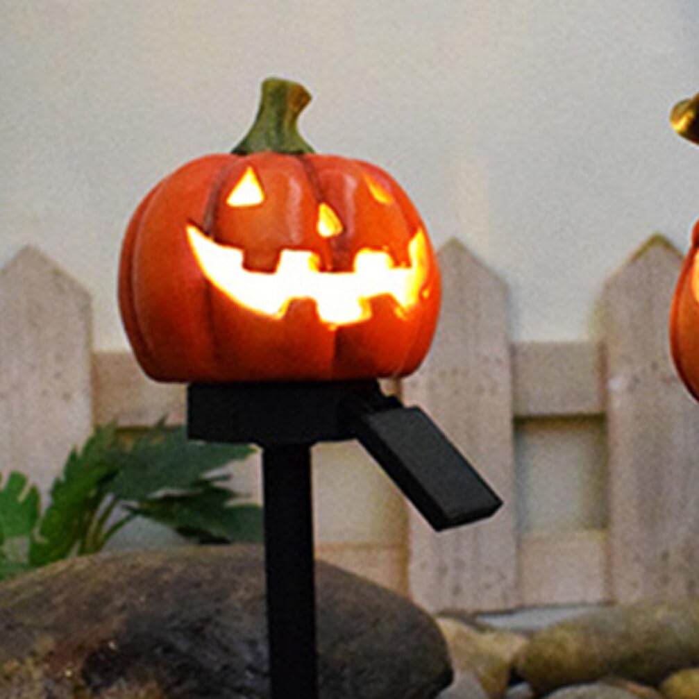 Solar Pumpkin Halloween Lights Decorative Stake Lamp 3 Assorted Jack-O-Lantern Shapes Solar Powered Outdoor Garden Patio Pathway Light Weatherproo