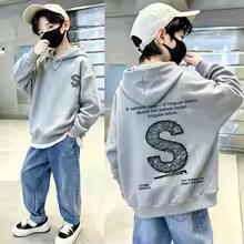 Dernier sweat à capuche décontracté pour homme pour l'automne et l'hiver. Sweat à capuche pull décontracté chaud populaire pour enfant avec impression de lettres unie