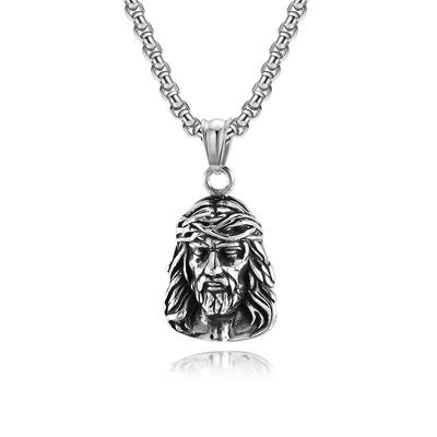 Collier Portrait Style Européen et Américain Acier Titane Niche Personnalisé Bijou Pendentif Hiphop Porter Accessoires