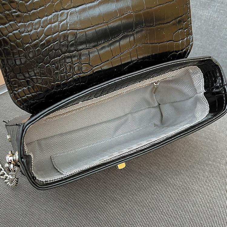 IELGY Женская текстурированная сумка на цепочке с крокодиловым узором — фото 4