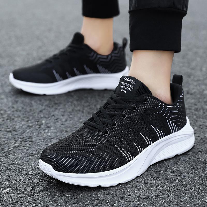 22 new mesh casual sports shoes in summer, light and breathable soft-soled non-slip running shoes