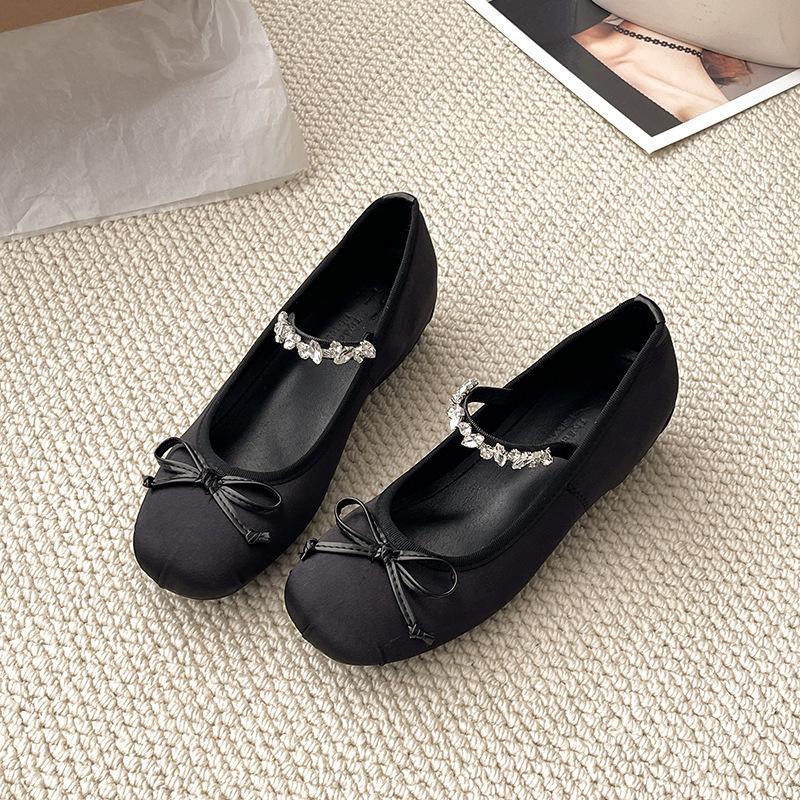 

Маленькая внутренняя высота подъема толстый каблук Мэри Джейн одинарные туфли весна и лето новые женские модные туфли-балетки из атласа с цепочкой из стразов 35 чёрный