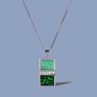 Fashion 925 Silver Plated Ladies Necklace Handmade Enamel Epoxy Creative Emerald Green Geometric Pattern Ladies Sweater Chain Necklace